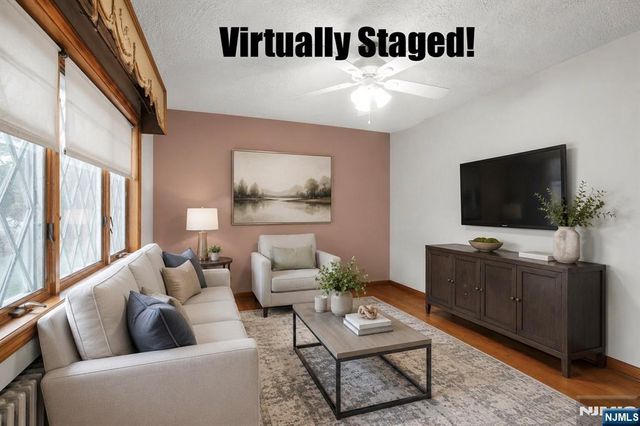 123 Summit Avenue, Elmwood Park, NJ 07407