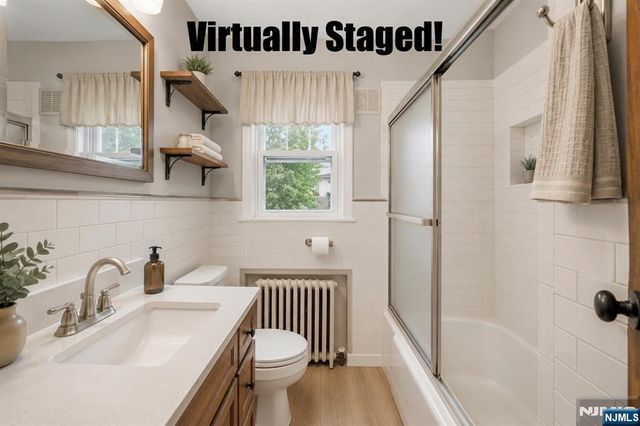 123 Summit Avenue, Elmwood Park, NJ 07407