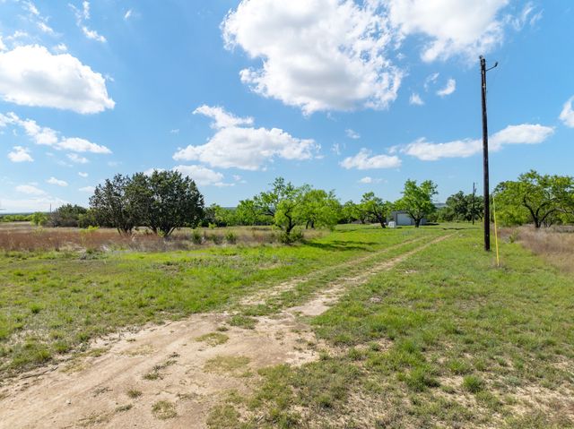 570 PR 42103, Evant, TX 76525