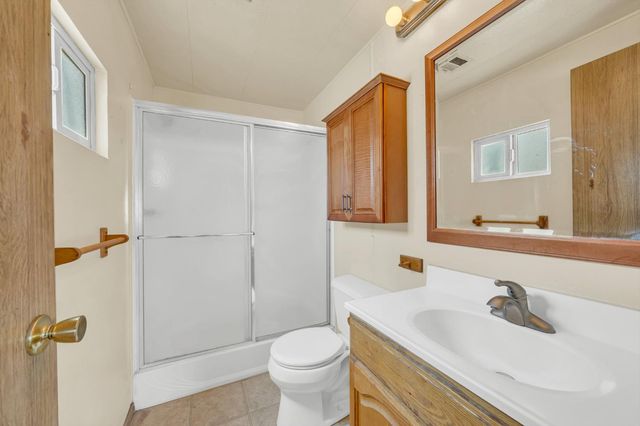 559 Patton Dr, Roseville, CA 95747