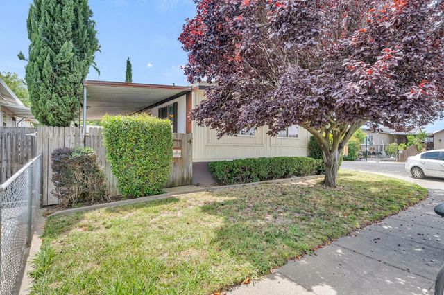 559 Patton Dr, Roseville, CA 95747