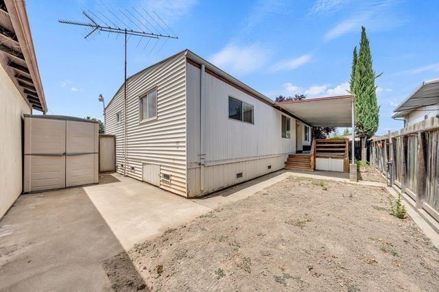 559 Patton Dr, Roseville, CA 95747