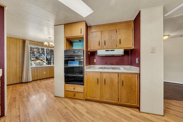 559 Patton Dr, Roseville, CA 95747