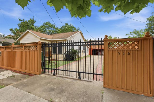 516 Everton Street, Houston, TX 77003