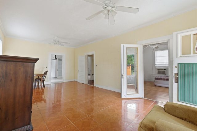 516 Everton Street, Houston, TX 77003