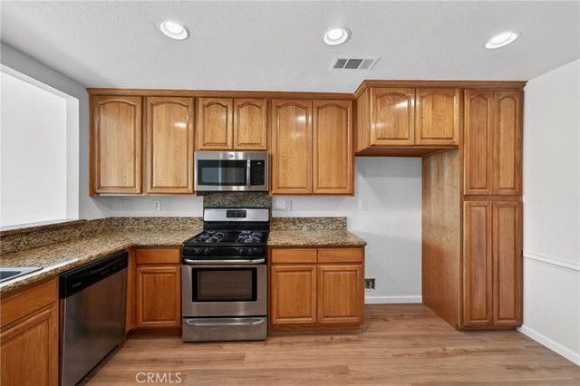 920 N Turner 9, Ontario, CA 91764