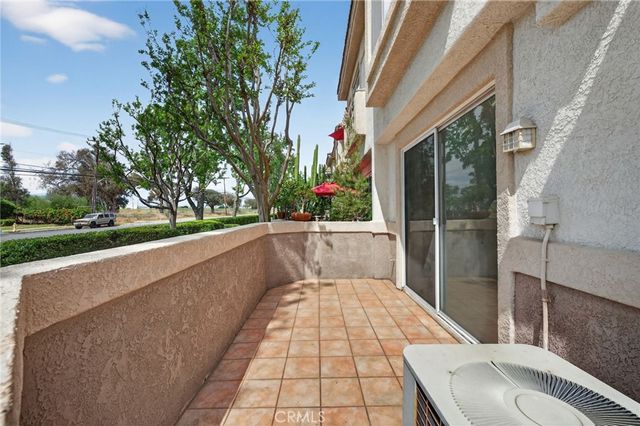 920 N Turner 9, Ontario, CA 91764