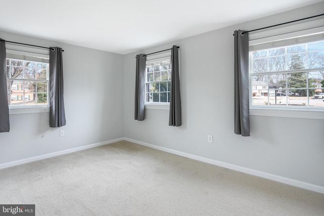 8300 MIDWOOD ST, Alexandria, VA 22308