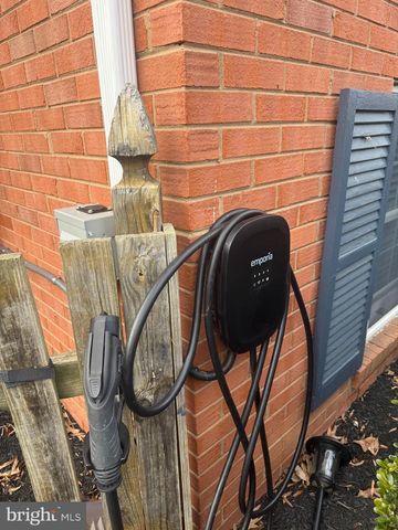 8300 MIDWOOD ST, Alexandria, VA 22308