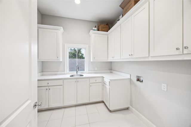 6435 Glenrose Court, Dallas, TX 75214