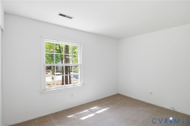 2869 Iverson Rd, Midlothian, VA 23112