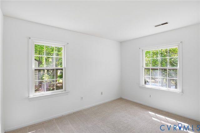 2869 Iverson Rd, Midlothian, VA 23112