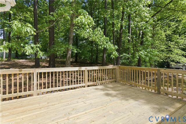 2869 Iverson Rd, Midlothian, VA 23112