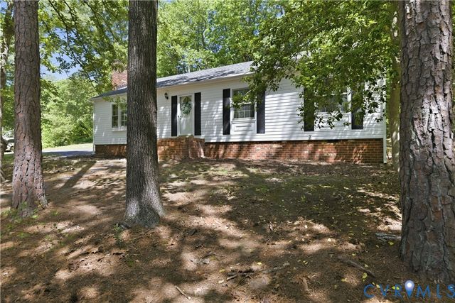 2869 Iverson Rd, Midlothian, VA 23112