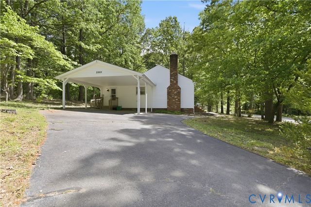 2869 Iverson Rd, Midlothian, VA 23112