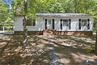 2869 Iverson Rd, Midlothian, VA 23112