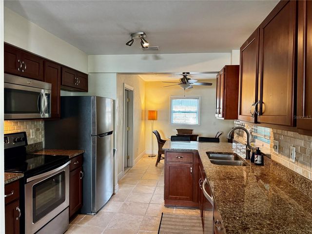 2559 ARLINGTON STREET, Sarasota, FL 34239