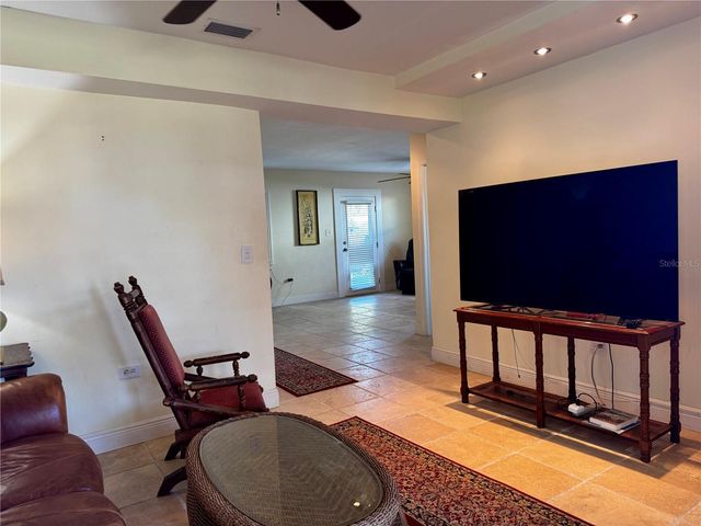 2559 ARLINGTON STREET, Sarasota, FL 34239