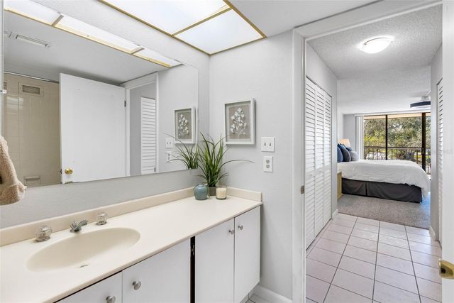 220 BELLEVIEW BOULEVARD 310, Belleair, FL 33756