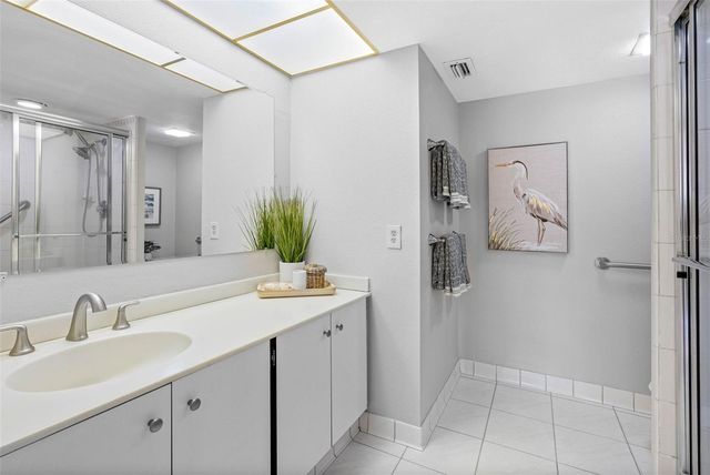 220 BELLEVIEW BOULEVARD 310, Belleair, FL 33756