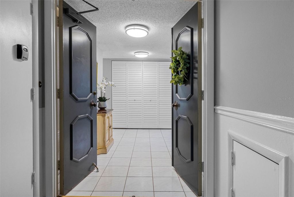 Image 30 of property listing at 220 BELLEVIEW BOULEVARD 310, Belleair, FL 33756