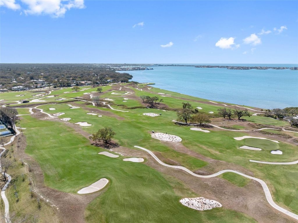 Image 39 of property listing at 220 BELLEVIEW BOULEVARD 310, Belleair, FL 33756