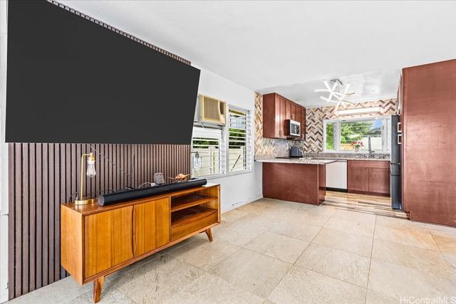 45-694 Halekou Road, Kaneohe, HI 96744