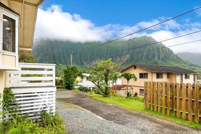 45-694 Halekou Road, Kaneohe, HI 96744