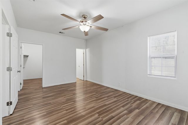 507 S Scullin Avenue, Denison, TX 75020