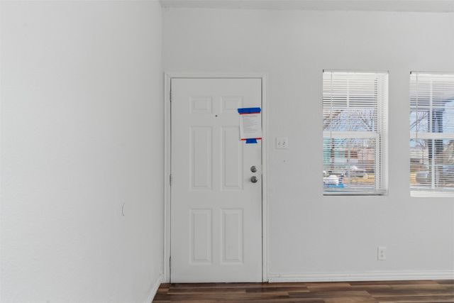 507 S Scullin Avenue, Denison, TX 75020