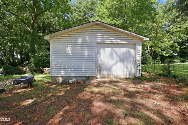 306 Oakgrove Drive, Graham, NC 27253