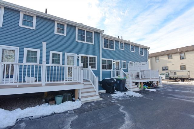 88 Durham Rd 88, Dedham, MA 02026