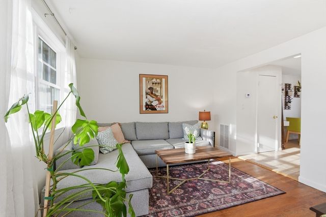 88 Durham Rd 88, Dedham, MA 02026