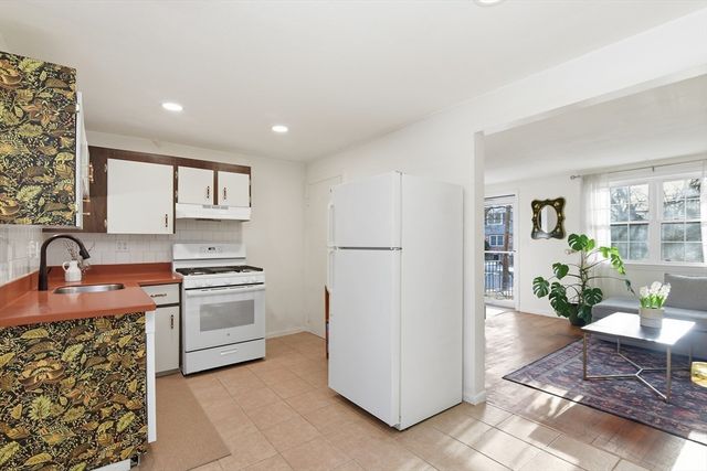 88 Durham Rd 88, Dedham, MA 02026