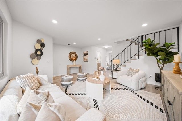 313 S Almansor Street 9, Alhambra, CA 91801