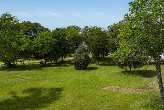 203 Cape Shore Drive, Mabank, TX 75143