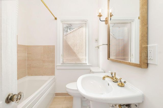 108 Rutland Boulevard, West Palm Beach, FL 33405