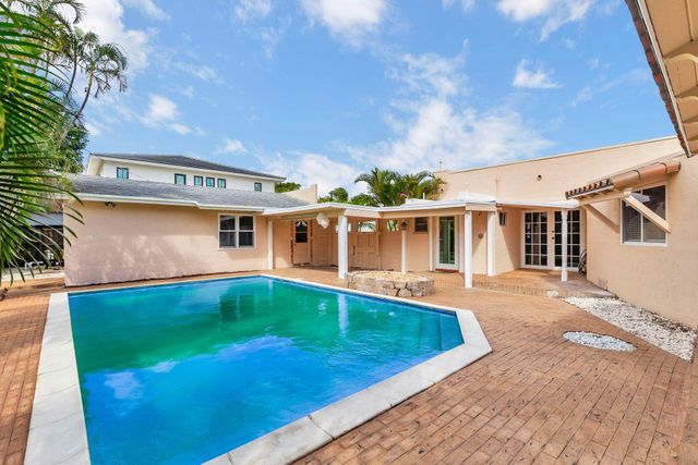 108 Rutland Boulevard, West Palm Beach, FL 33405