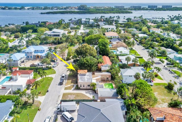 108 Rutland Boulevard, West Palm Beach, FL 33405