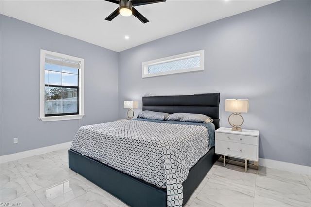 2661 43rd AVE NE, Naples, FL 34120