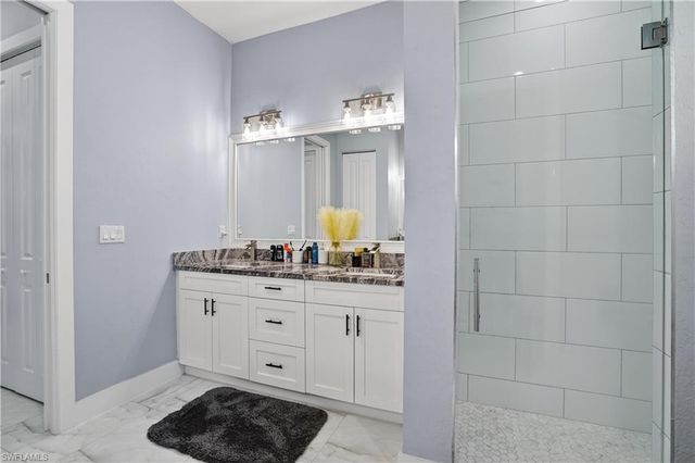 2661 43rd AVE NE, Naples, FL 34120