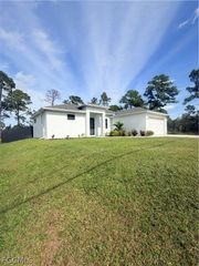 3804 40th ST SW, Lehigh Acres, FL 33976