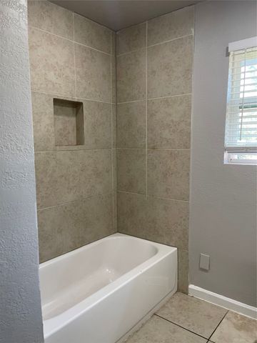 6912 Heritage Lane, Fort Worth, TX 76134