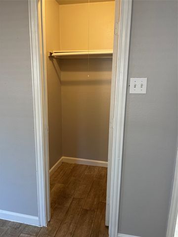 6912 Heritage Lane, Fort Worth, TX 76134