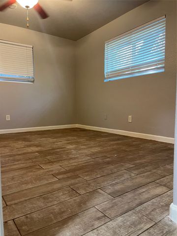 6912 Heritage Lane, Fort Worth, TX 76134