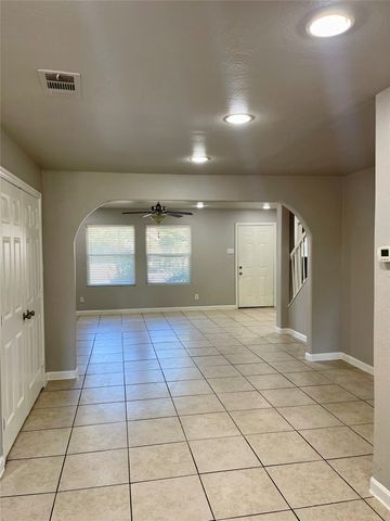 6912 Heritage Lane, Fort Worth, TX 76134