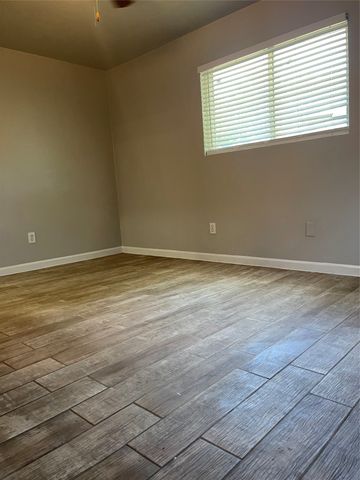 6912 Heritage Lane, Fort Worth, TX 76134