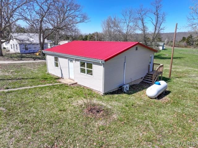 8 E hwy, Steelville, MO 65565