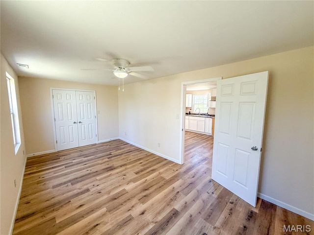 8 E hwy, Steelville, MO 65565