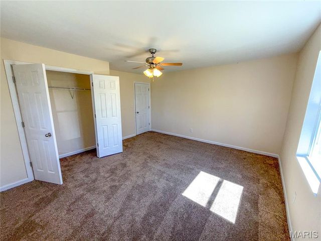 8 E hwy, Steelville, MO 65565